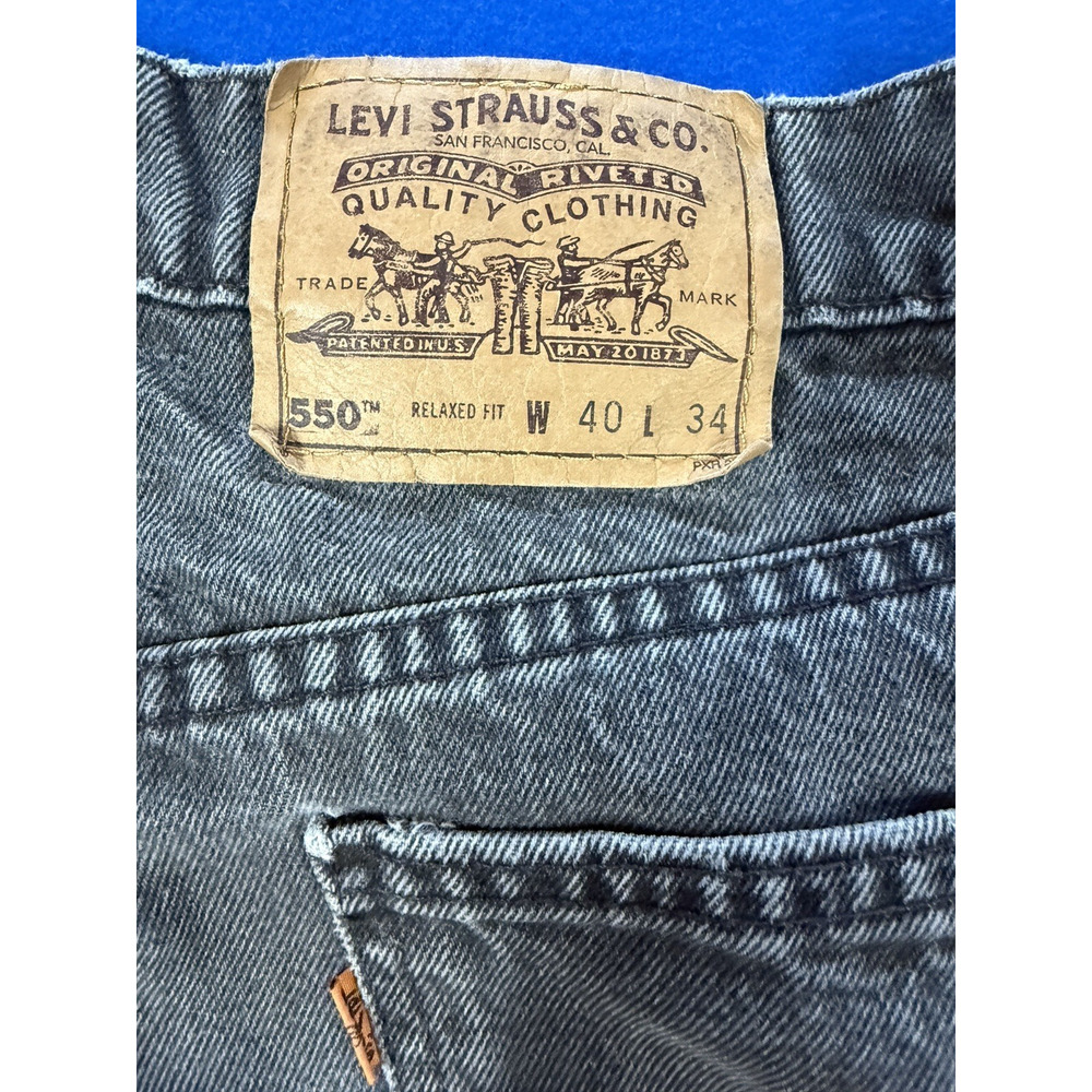 VTG 1990s Levi’s 550 Relaxed Fit Orange Tab Jeans Size 40x32 USA Faded Black